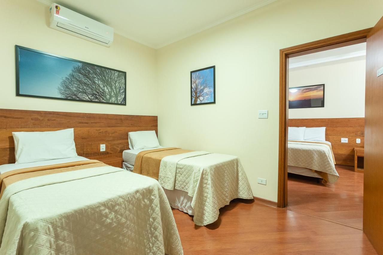 Hotel Imperium Village Sarapuí エクステリア 写真